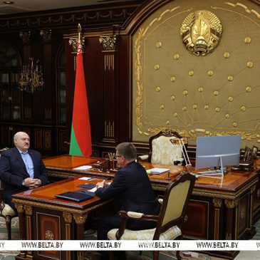“Стремиться надо к лучшему”. Лукашенко ориентирует ФПБ оперативно реагировать на вопросы трудящихся